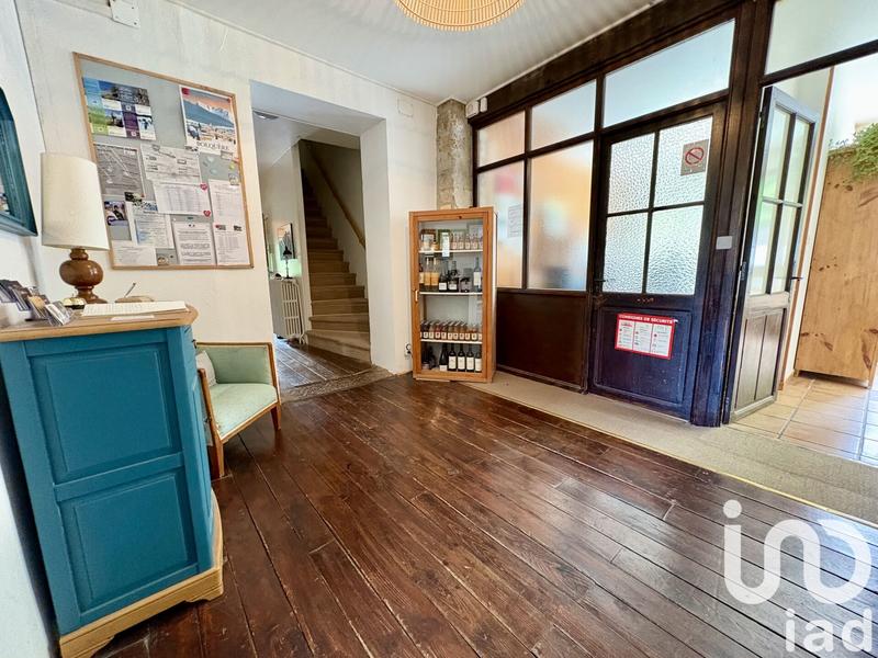 Maison - 578 m² - 17 pièces