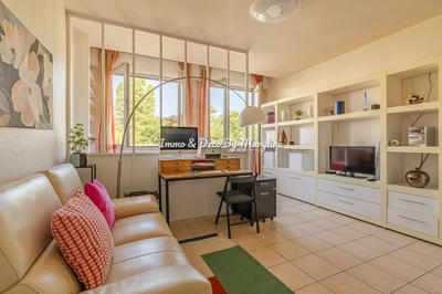 Appartement - 50 m² - 2 pièces