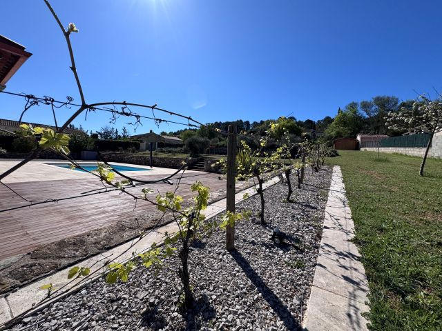 Maison - 160 m² - 5 pièces