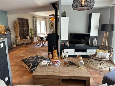 Maison - 147 m² - 5 pièces