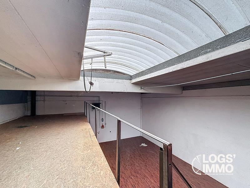Local d'activités - 340 m² - 3 pièces