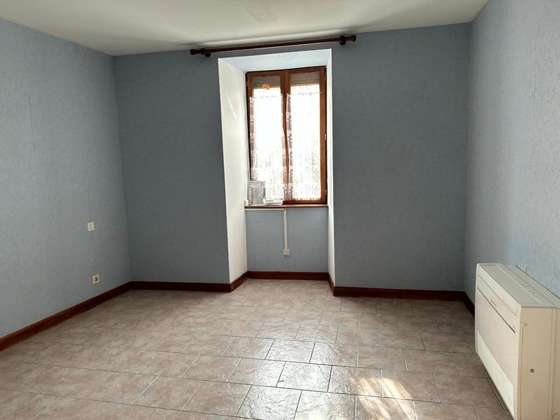 Maison de village - 81 m² - 5 pièces