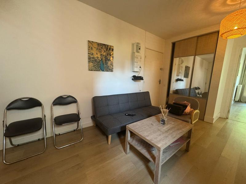 Appartement - 75 m² - 5 pièces
