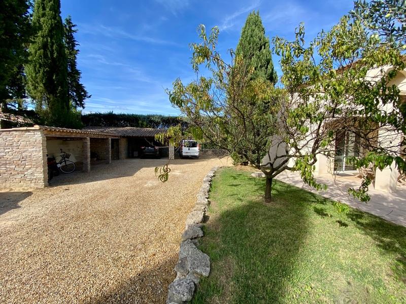 Maison - 200 m² - 6 pièces