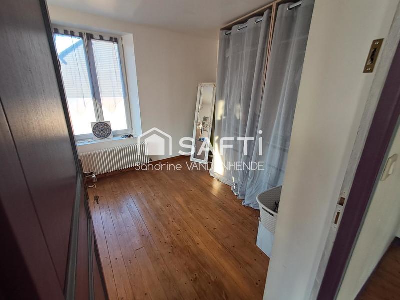 Maison - 200 m² - 6 pièces