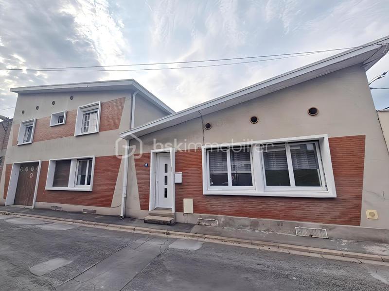 Maison de ville - 190 m² - 6 pièces