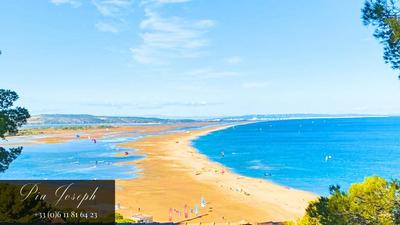 Propriété - 230 m² - 12 pièces