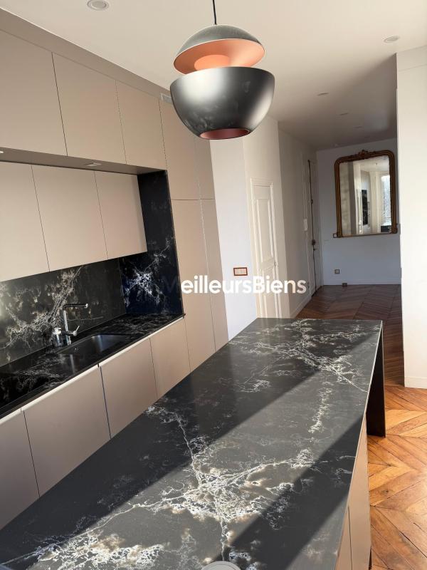 Appartement - 127 m² - 5 pièces