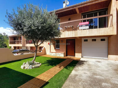 Maison - 97 m² - 5 pièces