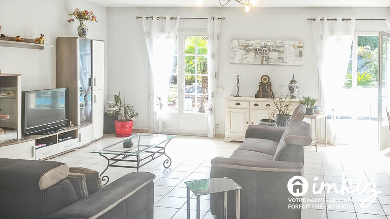 Maison - 408 m² - 13 pièces