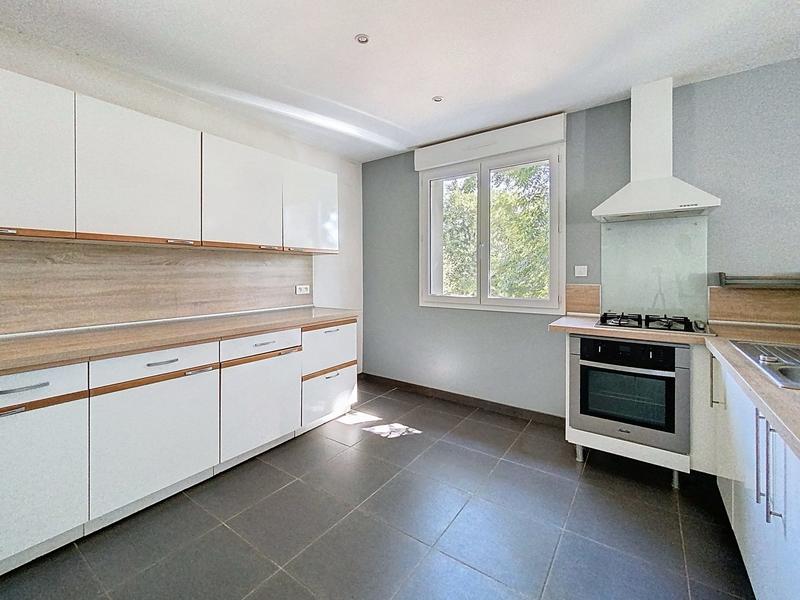 Maison - 110 m² - 3 pièces