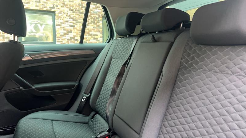 Volkswagen Golf VII 1.6 Tdi 115 Connect