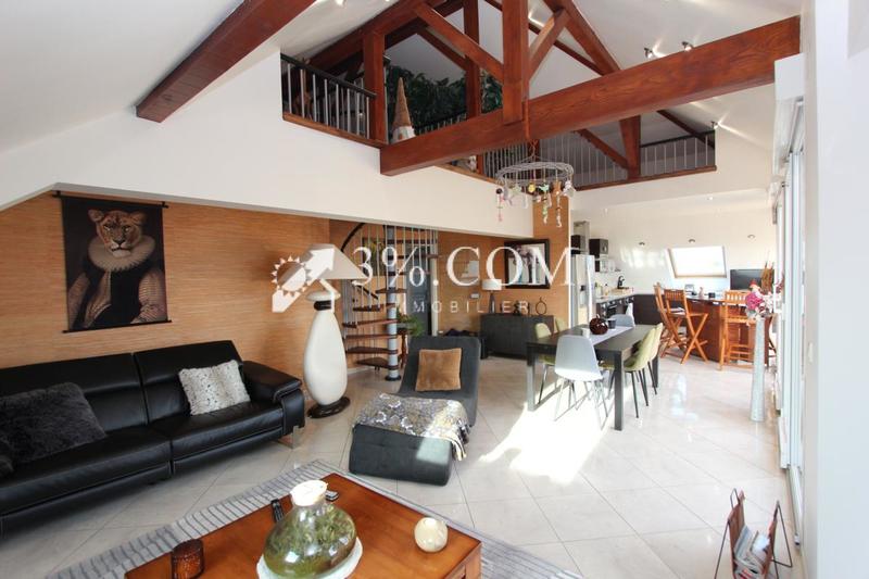 Appartement - 176 m² - 5 pièces