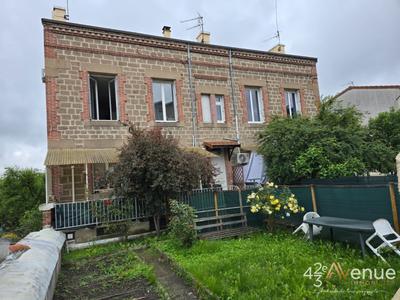 Immeuble - 203 m² - 5 pièces