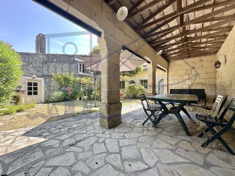 Maison ancienne - 155 m² - 6 pièces