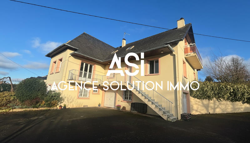 Maison - 235 m² - 7 pièces