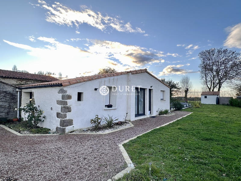 Maison ancienne - 98 m² - 4 pièces