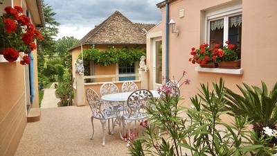 Maison - 245 m² - 11 pièces