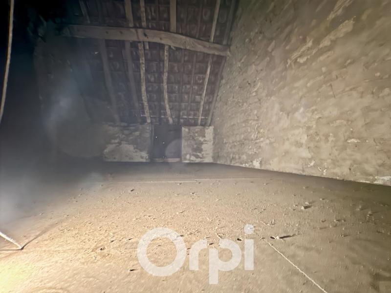 Maison - 83 m² - 4 pièces