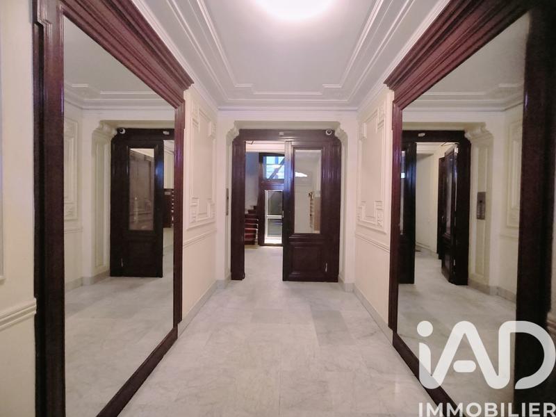 Studio - 9 m² - 1 pièce