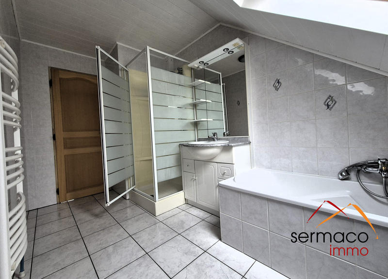 Maison - 148 m² - 7 pièces