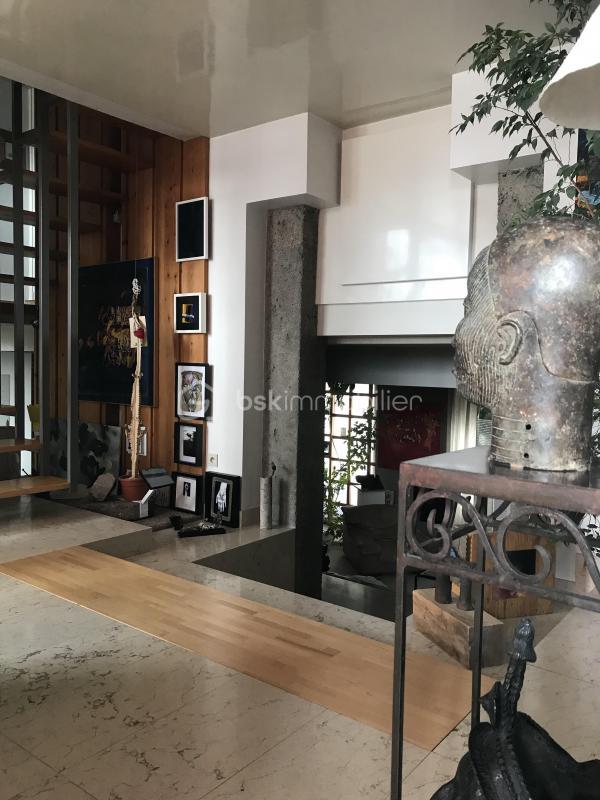 Loft - 308 m² - 12 pièces