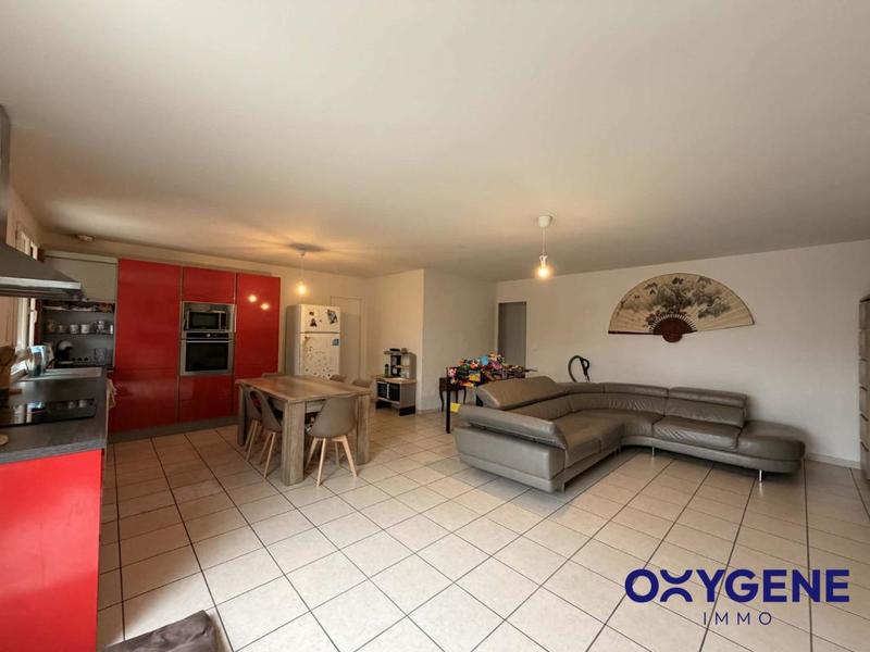 Maison - 91 m² - 4 pièces