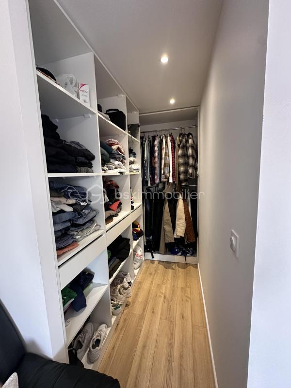 Maison - 190 m² - 6 pièces