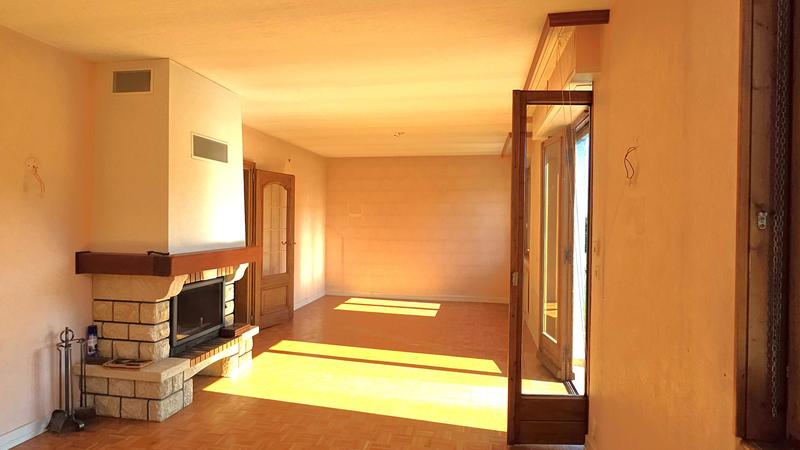 Maison traditionnelle - 90 m² - 5 pièces