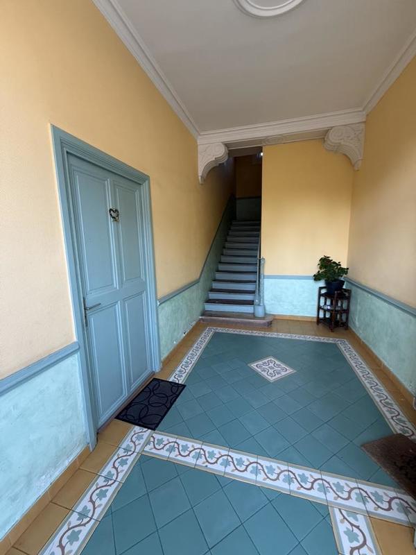 Appartement - 75 m² - 4 pièces