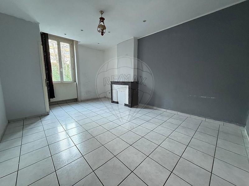Appartement - 94 m² - 5 pièces