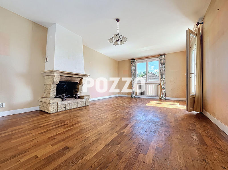 Maison - 160 m² - 8 pièces