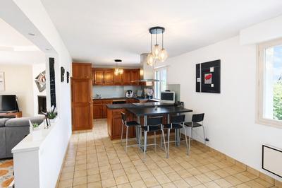 Maison - 152 m² - 6 pièces