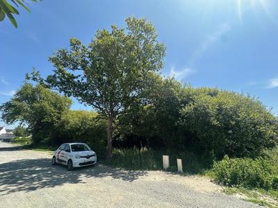 Terrain constructible - 1 151 m²
