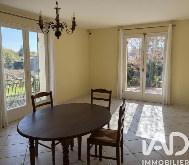 Maison - 136 m² - 6 pièces