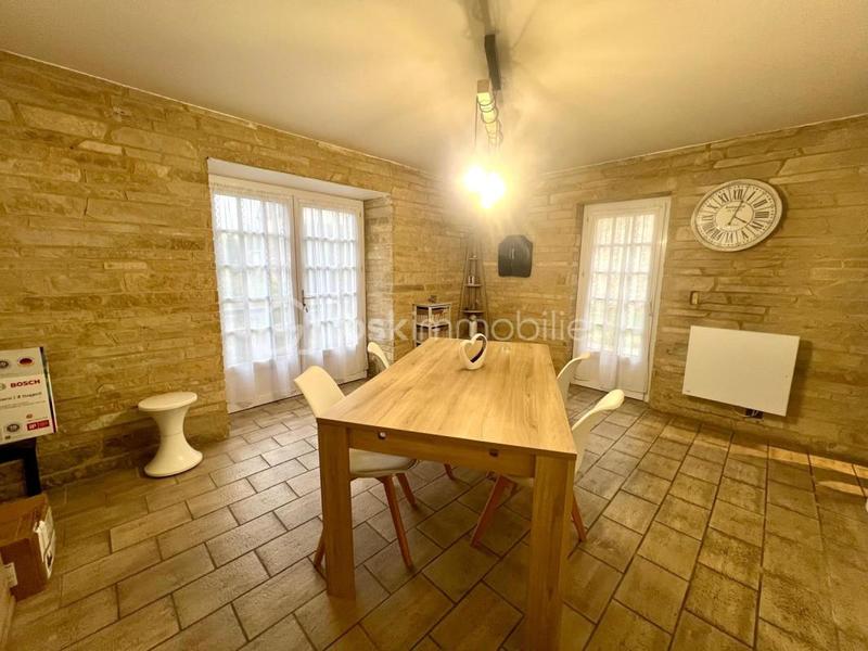 Maison en pierre - 130 m² - 6 pièces