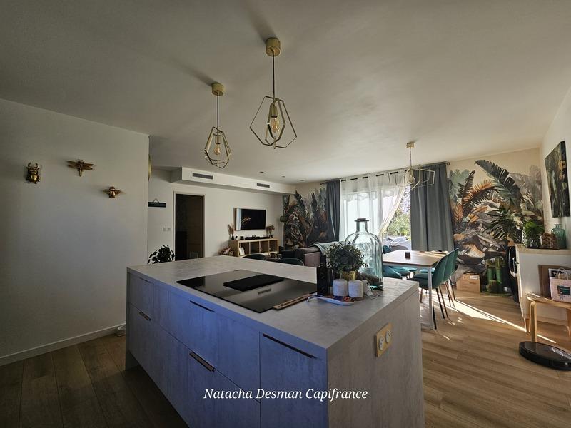 Maison - 94 m² - 4 pièces