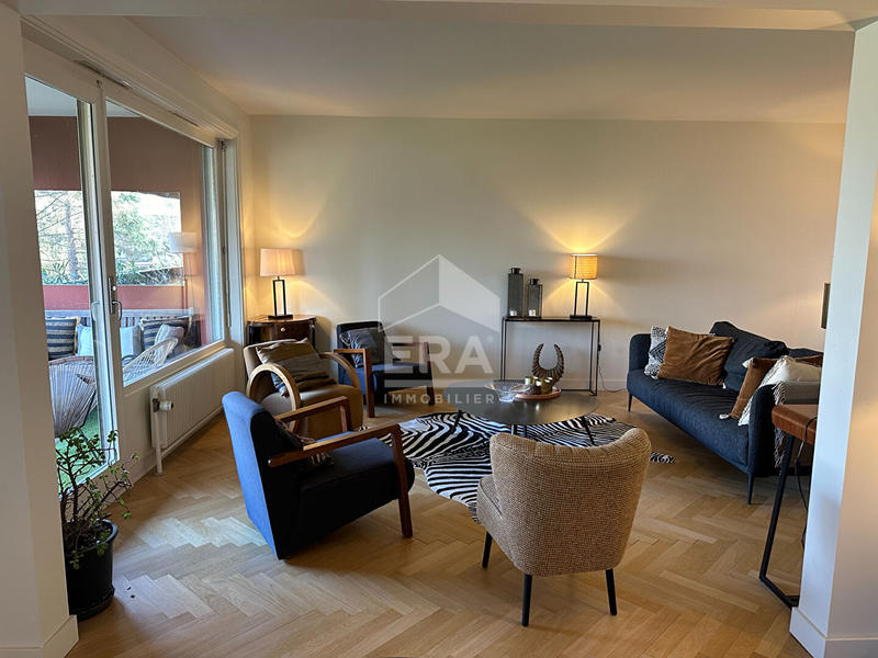 Appartement - 125 m² - 5 pièces