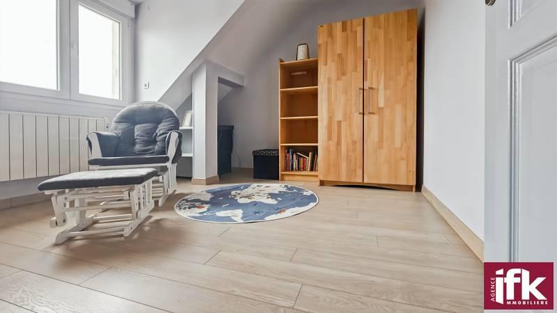 Duplex - 183 m² - 5 pièces