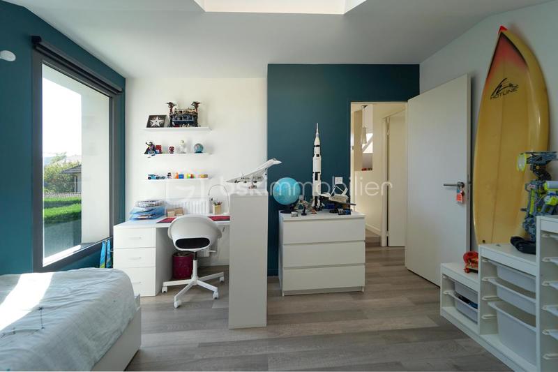 Maison - 169 m² - 6 pièces