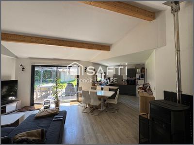 Maison - 103 m² - 6 pièces