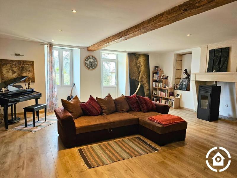 Maison ancienne - 498 m² - 12 pièces