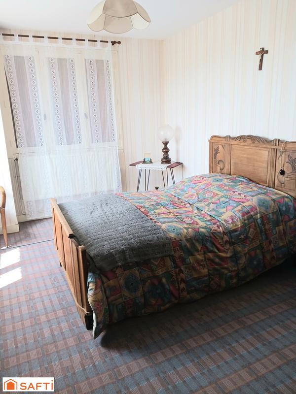 Maison - 205 m² - 8 pièces