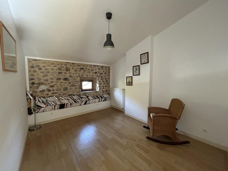 Maison - 306 m² - 13 pièces