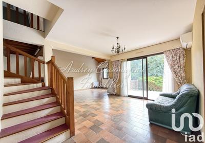 Maison de maîtres - 203 m² - 7 pièces