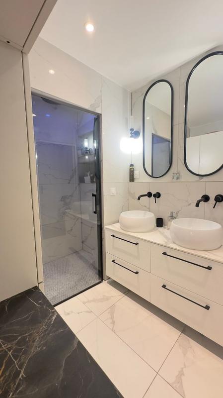 Appartement sur toit - 75 m² - 3 pièces