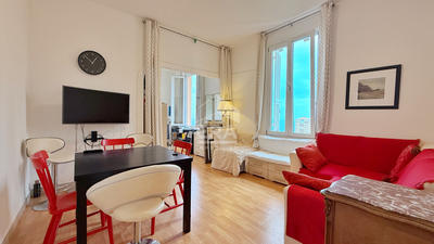 Appartement - 95 m² - 5 pièces