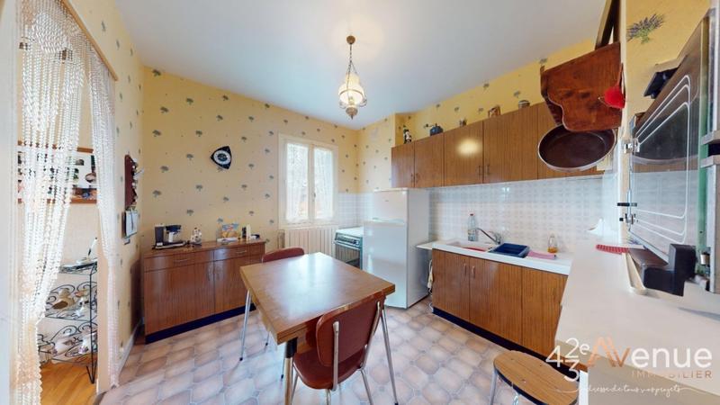 Maison - 73 m² - 5 pièces