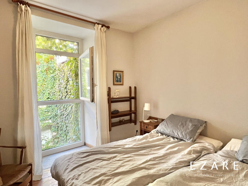 Maison - 315 m² - 12 pièces