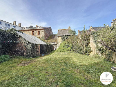 Immeuble - 84 m² - 5 pièces